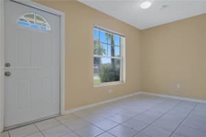 897 SW 10th St, Homestead, FL 33034, Sold 10/23/23