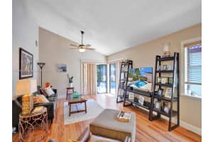 701 SW 113th Ave, Pembroke Pines, FL 33025, Sold 10/12/23