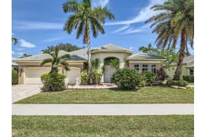 8443 N Lake Forest Dr, Davie, FL 33328, Sold 11/09/23