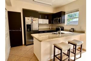 5255 NW 112th Ave APT 3, Doral, FL 33178, Sold 10/13/23