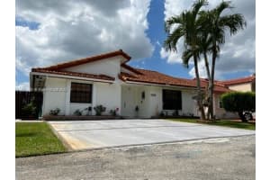 19050 NW 84th Ct, Hialeah, FL 33015, Sold 10/13/23