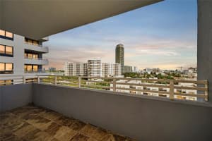 1330 West Ave APT 811, Miami Beach, FL 33139, Sold 08/16/24