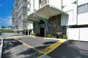 400 Diplomat Pkwy APT 408, Hallandale Beach, FL 33009, Sold 12/21/23