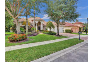 15654 SW 15th St, Pembroke Pines, FL 33027, Sold 12/01/23
