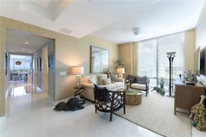 1 Water Clb Wy Apt 702, North Palm Beach, FL 33408, Sold 12/01/23