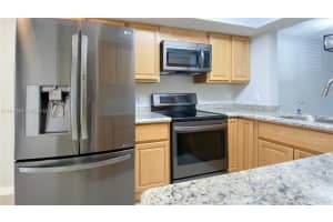 1921 SW 15th St APT 25, Deerfield Beach, FL 33442, Sold 10/17/23