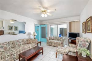 350 Collins Ave APT 307, Miami Beach, FL 33139, - MLS#A11448979