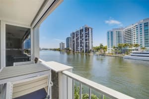 2800 E Sunrise Blvd #4d, Fort Lauderdale, FL 33304, Sold 10/27/23
