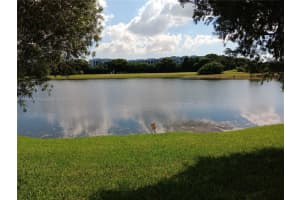 9686 Fontainebleau Blvd APT 108, Miami, FL 33172, Sold 11/28/23