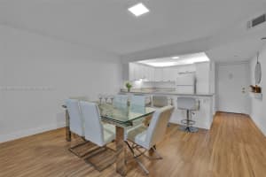 22605 SW 66th Ave APT 200, Boca Raton, FL 33428, Sold 04/23/24