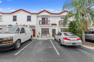 80 116th Pl APT 3, Miami, FL 33172, Sold 12/15/23