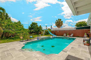 16711 NW 72nd Ct, Hialeah, FL 33015, Sold 11/02/23