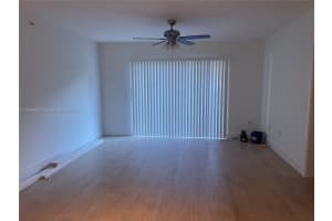 2119 SE 10th Ave APT 912, Fort Lauderdale, FL 33316, Sold 11/30/23