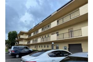 151 Berkley Rd APT 303, Hollywood, FL 33024, Sold 10/27/23