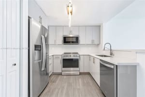 7914 Harbor Island Dr APT 305, North Bay Village, FL 33141, Sold 01/25/24