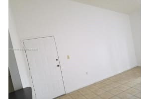 7220 NW 179th St APT 303, Hialeah, FL 33015, Sold 02/26/24