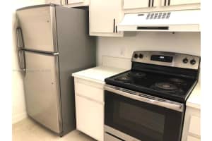 900 NE 195th St APT 113, Miami, FL 33179, Sold 01/24/24