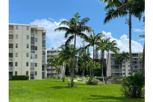 2855 Leonard Dr APT H106, Aventura, FL 33160, Sold 12/04/23