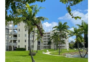 2855 Leonard Dr APT H106, Aventura, FL 33160, Sold 12/04/23