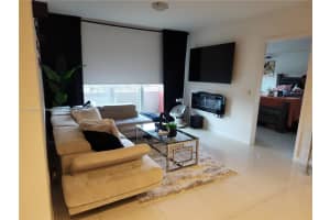 7661 NW 107th Ave Apt 208, Doral, FL 33178, Sold 10/31/23