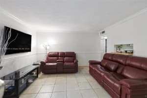 9453 SW 76th St APT S3, Miami, FL 33173, Sold 11/15/23