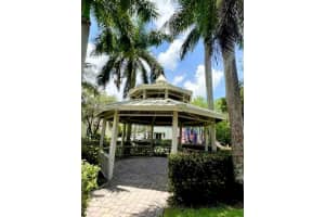 21219 NW 14th Pl 7 25, Miami, FL 33169, Sold 11/22/23