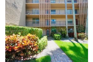 7320 Lake Cir Dr APT 105, Margate, FL 33063, Sold 12/27/23