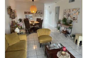 100 Berkley Rd APT 202, Hollywood, FL 33024, Sold 10/30/23