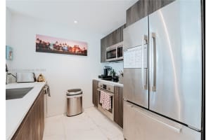 488 NE 18th St #4304, Miami, FL 33132, Sold 11/29/23