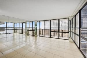 600 NE 36th St APT 2001, Miami, FL 33137, Sold 11/08/23