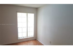 10740 N Kendall Dr APT L20, Miami, FL 33176, Sold 01/03/24