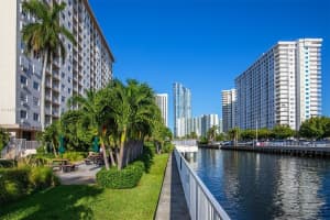 400 Kings Point Dr APT 424, Sunny Isles Beach, FL 33160, Sold 12/28/23