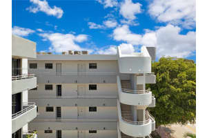 8201 Byron Ave APT 509, Miami Beach, FL 33141, Sold 01/18/24