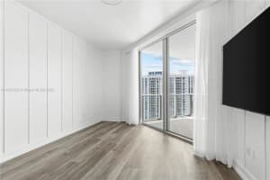 17301 Biscayne Blvd APT 2003, Aventura, FL 33160, Sold 03/05/24