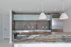 1040 Biscayne Blvd APT 3307, Miami, FL 33132, Sold 03/01/24