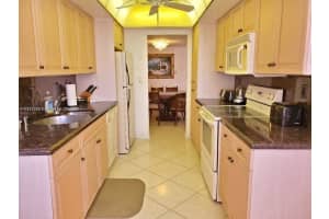 18031 Biscayne Blvd APT 1401, Aventura, FL 33160, Sold 04/11/24