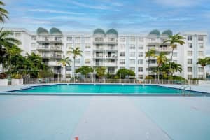 484 NW 165th St #409, Miami, FL 33169, Sold 02/12/24