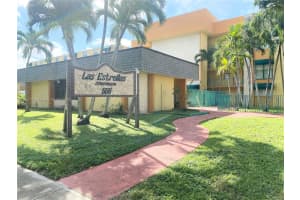 606 W 81st St APT 306, Hialeah, FL 33014, Sold 12/18/23