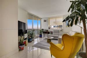 665 NE 25th St APT 2301, Miami, FL 33137, Sold 02/15/24