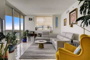 665 NE 25th St APT 2301, Miami, FL 33137, Sold 02/15/24