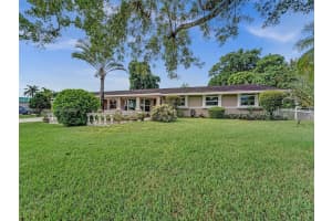 11860 Tara Dr, Plantation, FL 33325, Sold 04/22/24