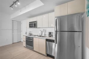2602 E Hallandale Beach Blvd r2507, Hallandale Beach, FL 33009, Sold 06/18/24