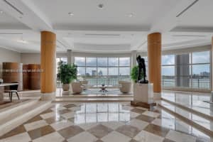 848 Brickell Key Dr APT 4201, Miami, FL 33131, Sold 01/31/25