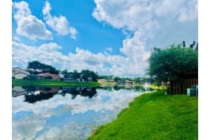 17611 NW 66th Ct, Hialeah, FL 33015, Sold 10/13/23