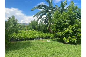 11825 SW 51st St, Miami, FL 33175, Sold 09/27/24