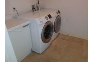 14951 Royal Oaks Ln APT 1701, North Miami, FL 33181, Sold 02/23/24