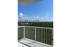 14951 Royal Oaks Ln APT 1708, North Miami, FL 33181, Sold 12/06/23