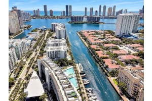 2950 NE 188th St APT 440, Aventura, FL 33180, Sold 11/14/23