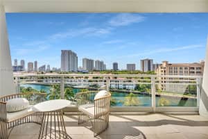2950 NE 188th St APT 440, Aventura, FL 33180, Sold 11/14/23