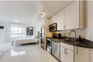 1900 N Bayshore Dr APT 3905, Miami, FL 33132, Sold 11/13/23